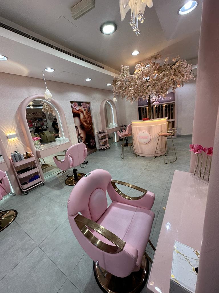 Pink Nail Studio